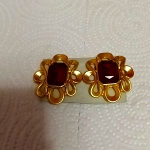 RHINESTONE RECTANGULAR RED & GOLD CHUNKY EARRINGS